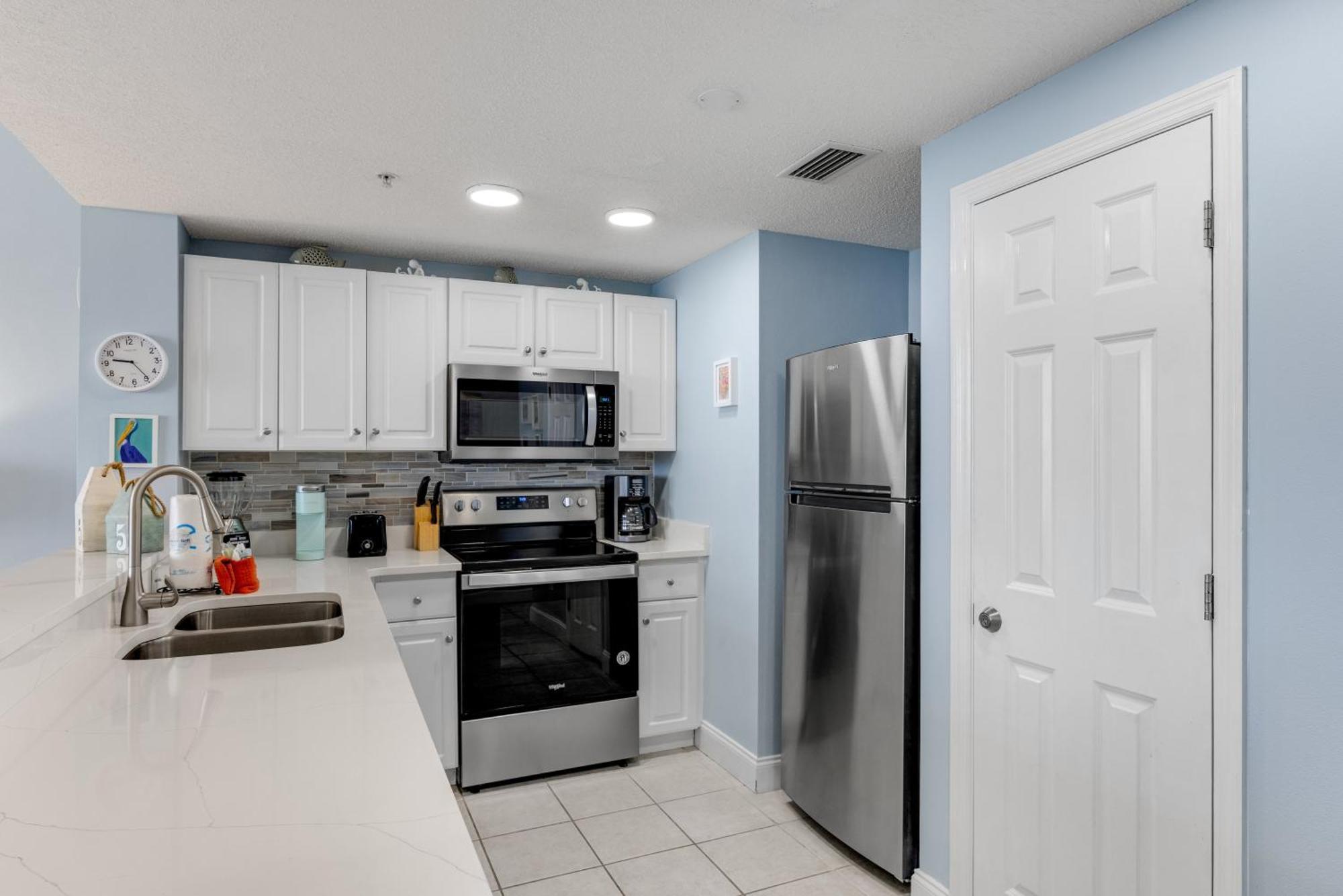 Parking Fee Included-Majestic 1-1606! Gulf Front 1Bedroom, Pool,Hot Tubs,Tennis Panama City Beach Exteriör bild