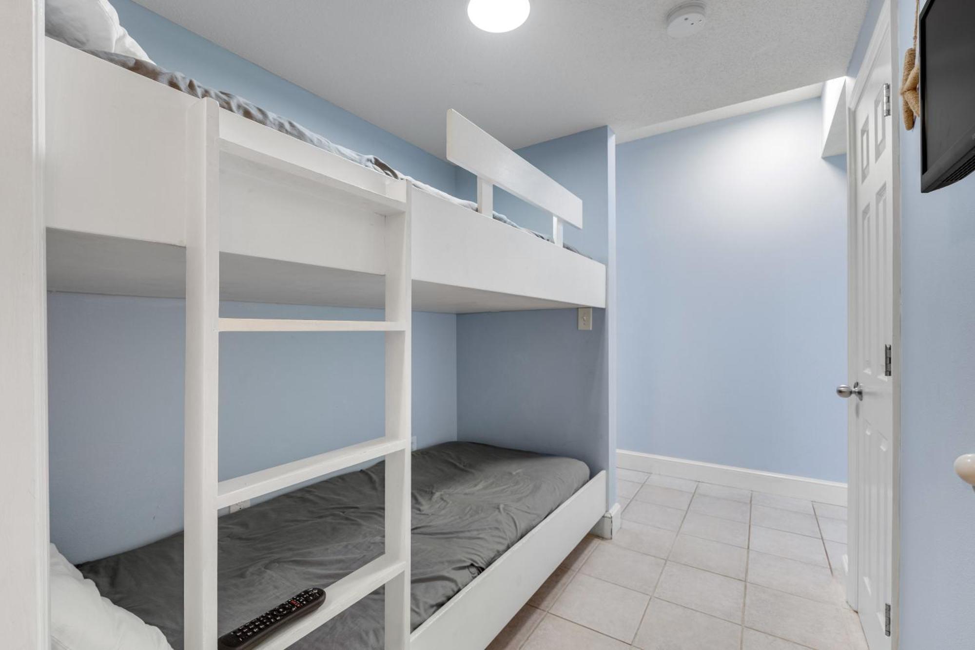 Parking Fee Included-Majestic 1-1606! Gulf Front 1Bedroom, Pool,Hot Tubs,Tennis Panama City Beach Exteriör bild