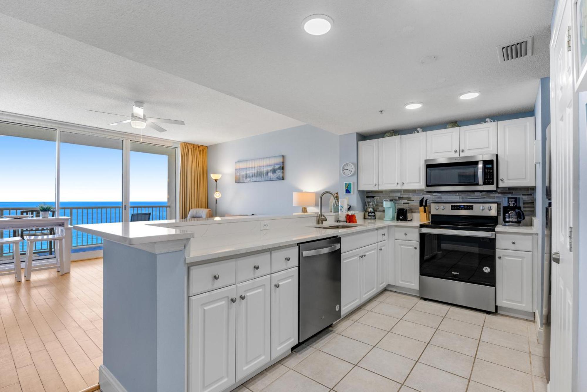 Parking Fee Included-Majestic 1-1606! Gulf Front 1Bedroom, Pool,Hot Tubs,Tennis Panama City Beach Exteriör bild